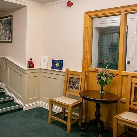Townhouse Couette-café 4*