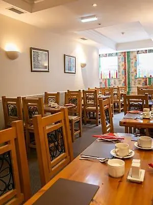 Townhouse 4*